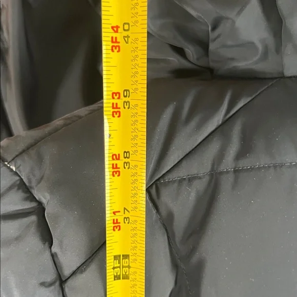 COLE HAAN • Women's Navy Hooded Puffer Coat - Picture 7 of 7